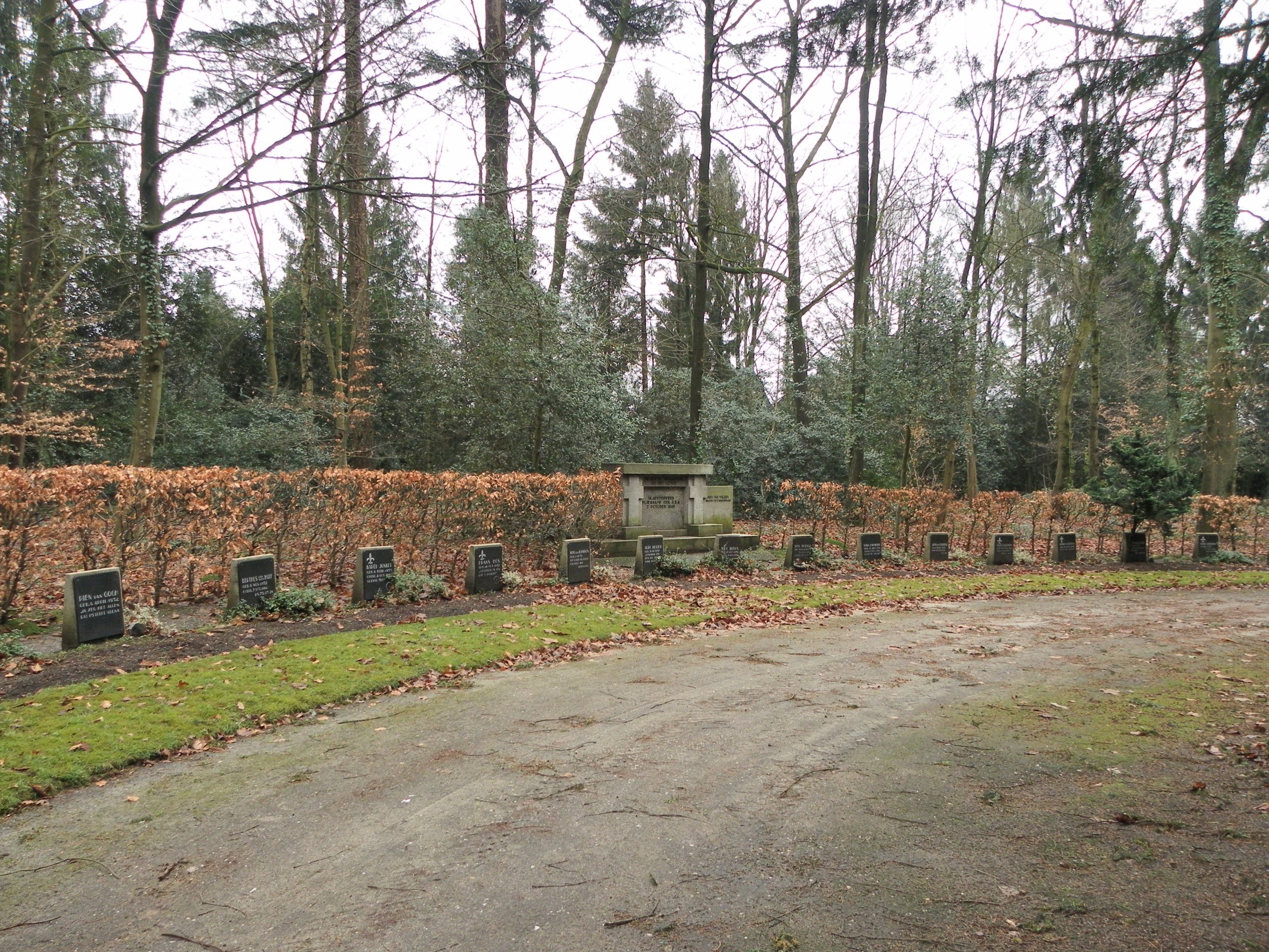 Monument vliegramp Apeldoorn