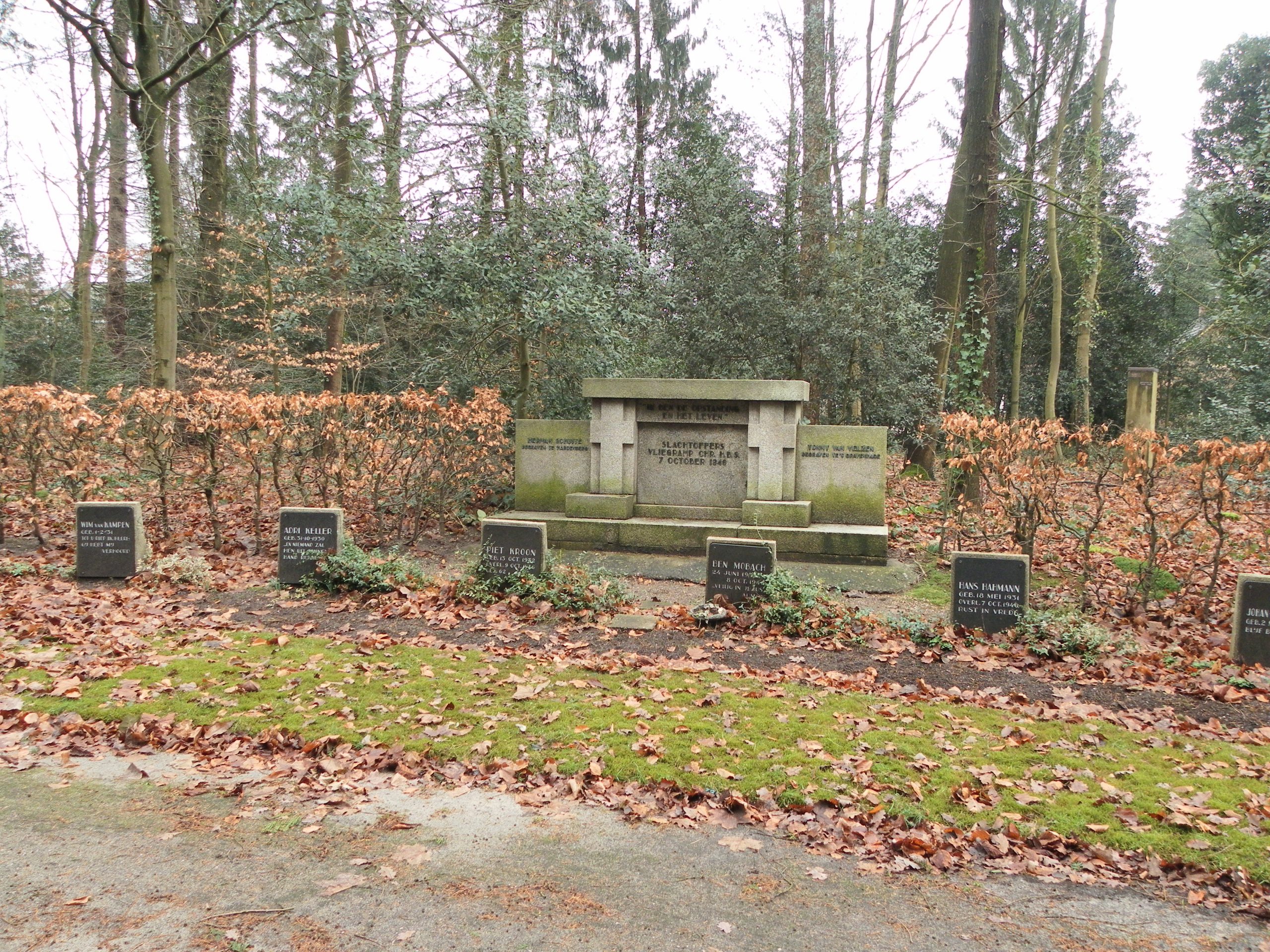 Monument vliegramp Apeldoorn