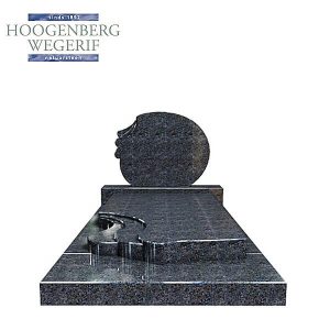 Grafmonument uitgevoerd in grijs blauw graniet