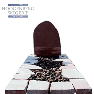 Rood granieten ruwe grafsteen met gepolijste voorzijde