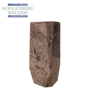 Vaas rood graniet gepolijst