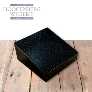 Bijzetsteen lessenaar zwart graniet