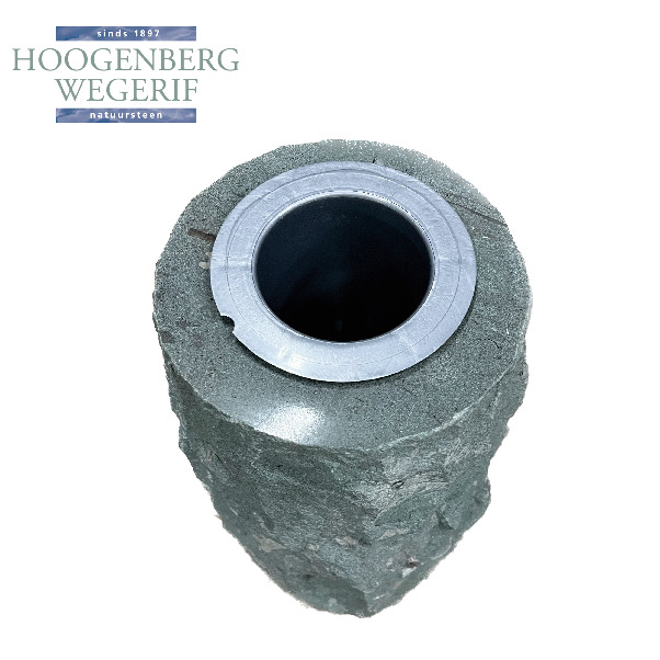 Ruwe grafvaas groen graniet - Afbeelding 2