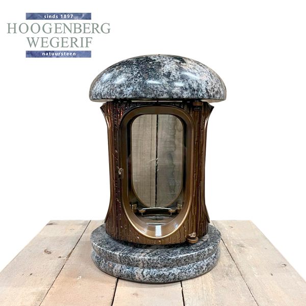 Graflantaarn van graniet - Afbeelding 2