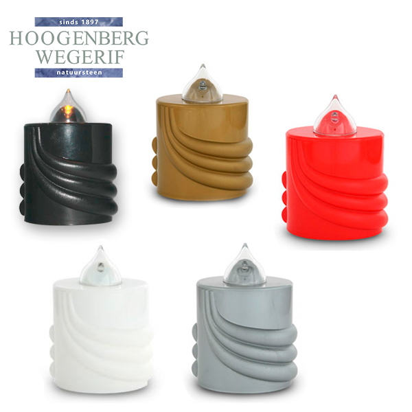 Kaars met sierlijke lijnen