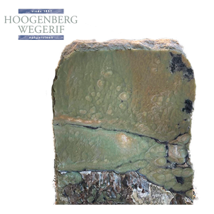 Persian green grafmonument