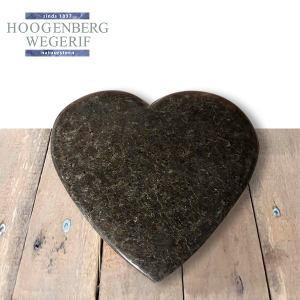 Bijzetsteen hartvorm 47x47cm